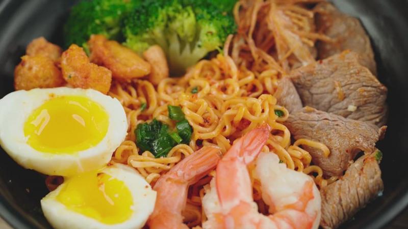 Bún Thái Hải Sản - Mì Trộn Lòng Đào Lão Quý