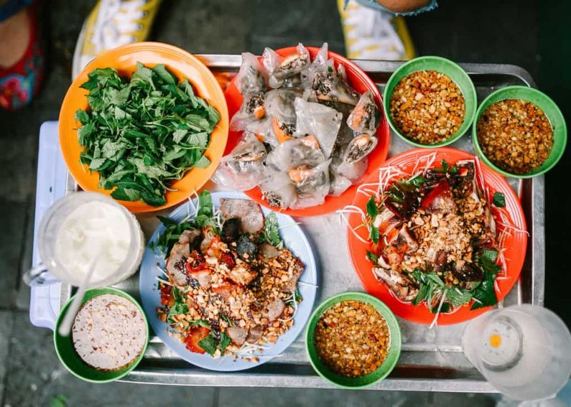 Khu Ẩm Thực Chợ Đồng Xuân