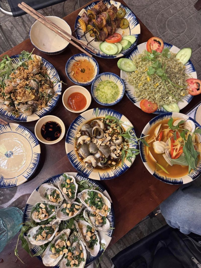 Tiệm Nhà Ốc