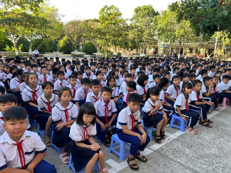 Trường Tiểu học Dương Đông 3