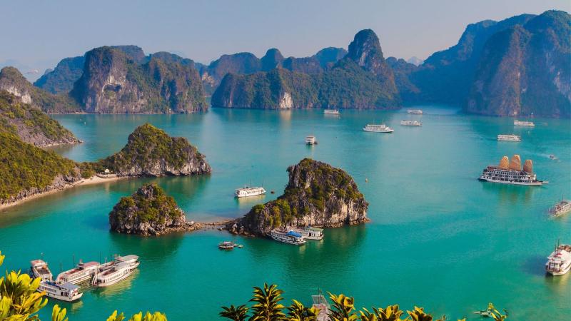 Vịnh Hạ Long - một di sản thiên nhiên kỳ thú